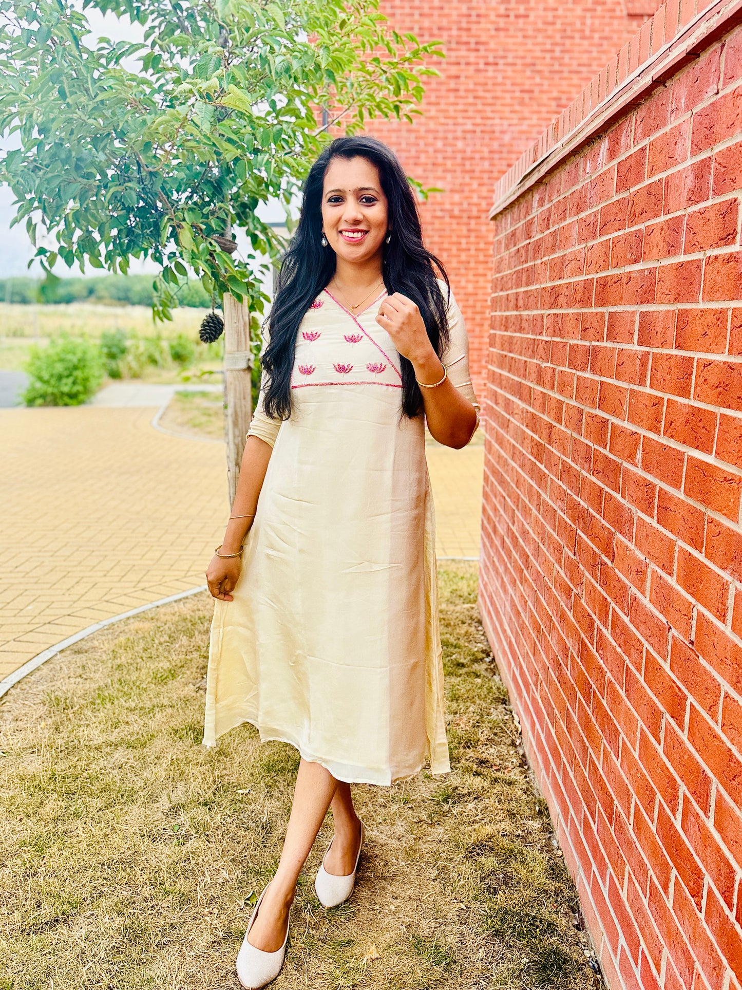 QS811- Soft tissue lotus Kurta