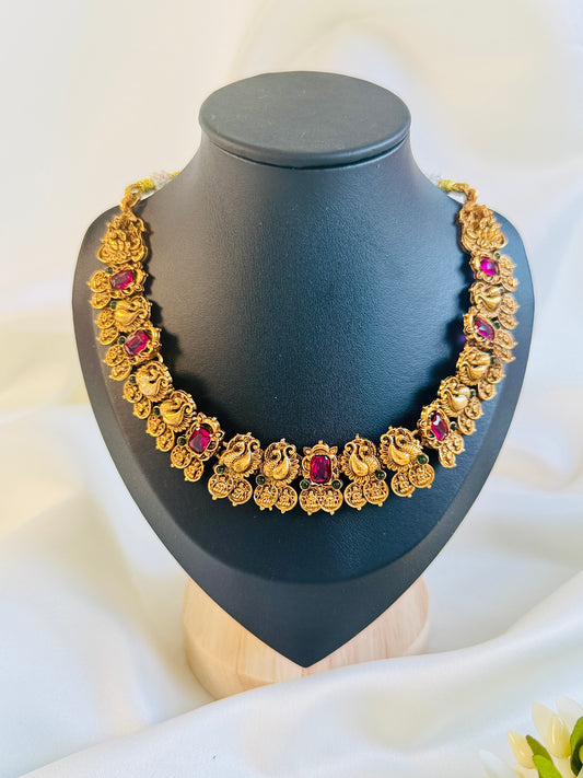 QJ131- Antique Peacock necklace