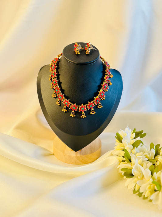 QJ125- Flower Choker with Hangings Necklace