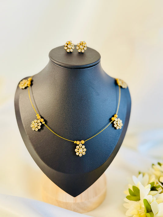 QJ147 - Invisible Flower Necklace White