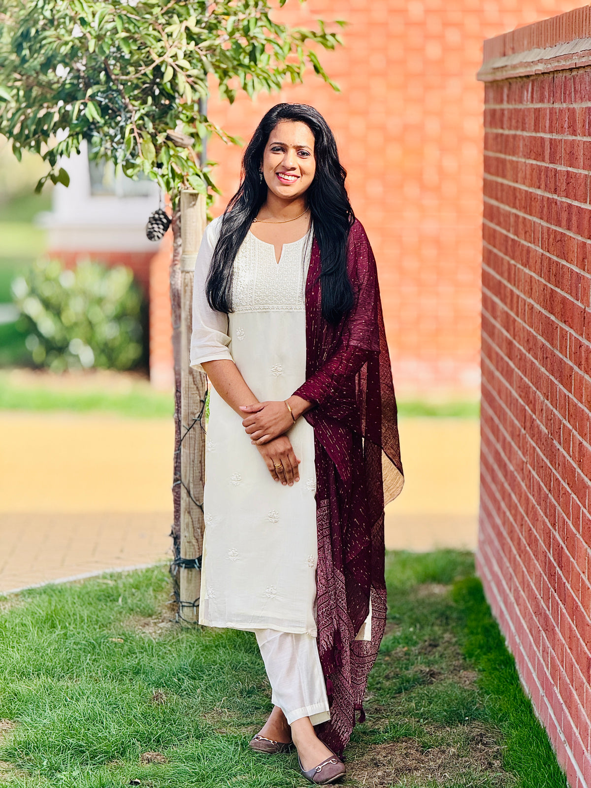 Off-white Mulchanderi Salwar Set.