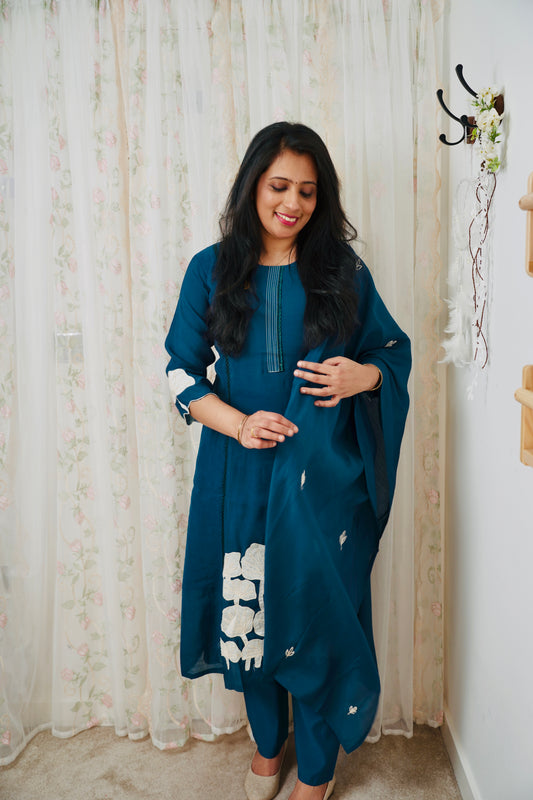 QS112-Applique worked Chanderi Salwar