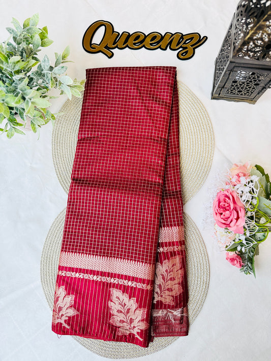 Maroon Viscose Dola Silk Saree – view 2 of 3
