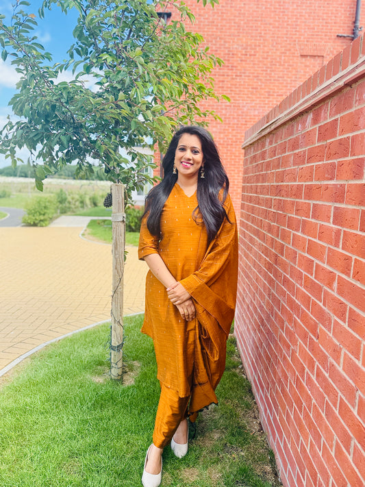 QS450-Traditional Cotton Silk Salwar Set