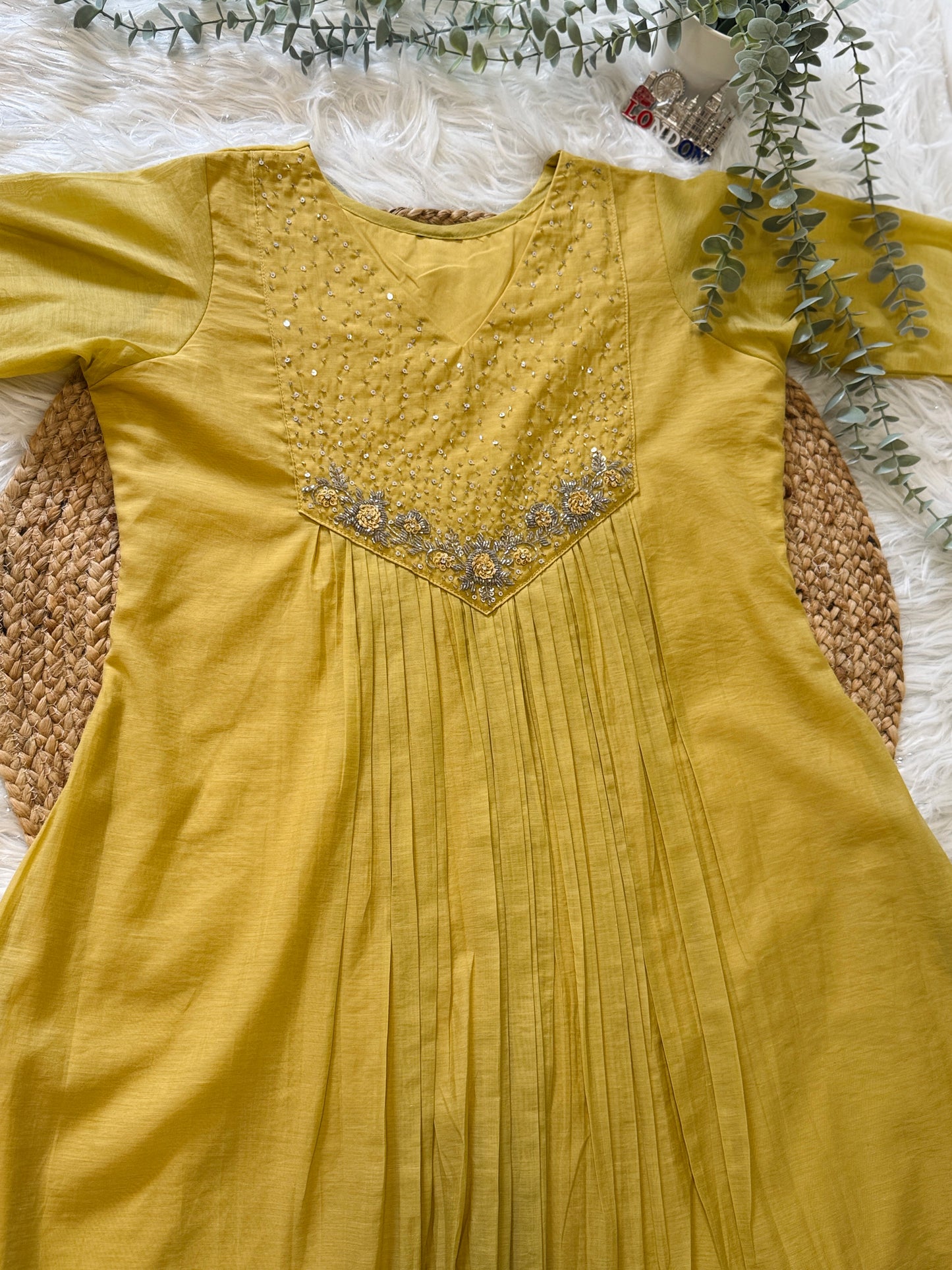 QS316-Premium Pastel Yellow Mulchanderi Kurta