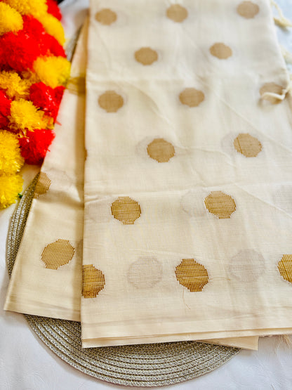 SS321 Borderless Golden Weaved Soft Cotton Saree