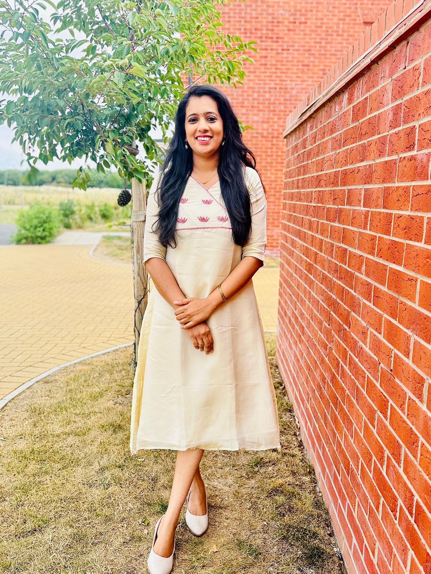 QS811- Soft tissue lotus Kurta