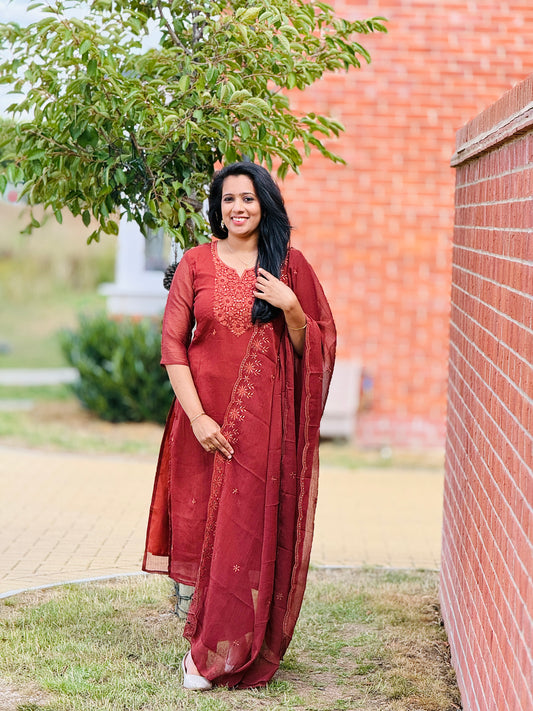 Crushed Organza Brown Chikankari Salwar