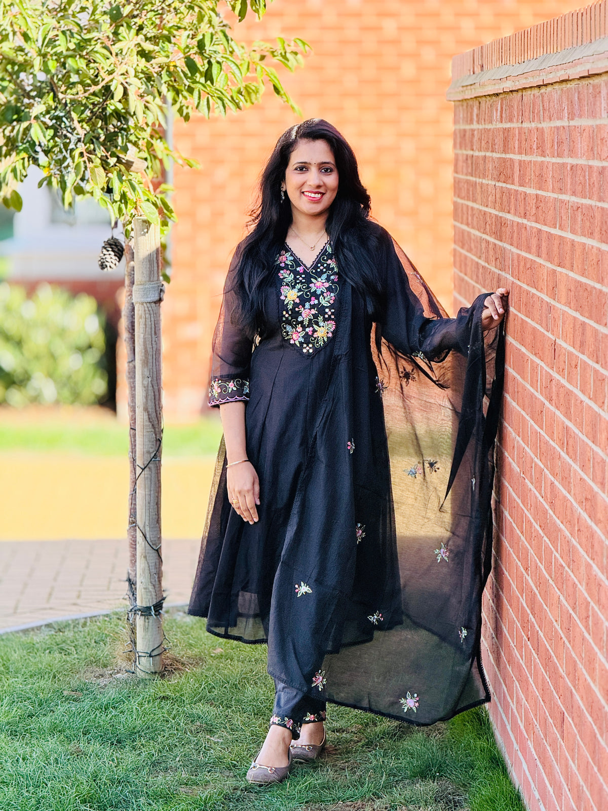 Black Mul Chanderi Panel Cut Anarkali – view 4 of 4