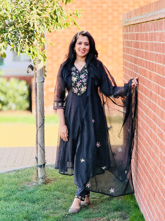 Black Mul Chanderi Panel Cut Anarkali – view 2 of 4
