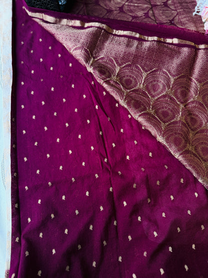 QDSS104- Designer Contrast Border  Banarasi Georget Saree