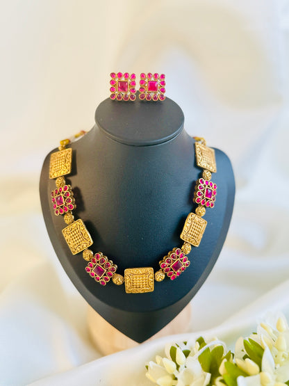 QJ133- Square Ruby Necklace