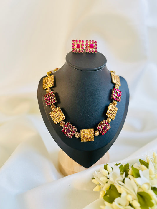 QJ133- Square Ruby Necklace