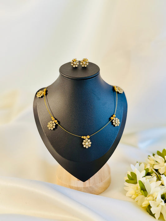 QJ147 - Invisible Flower Necklace White
