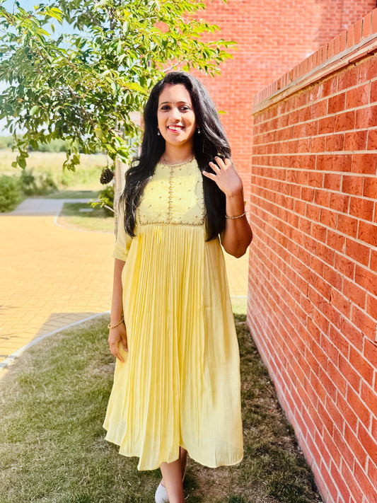 QS801 - Butter Yellow Mulchanderi Kurta