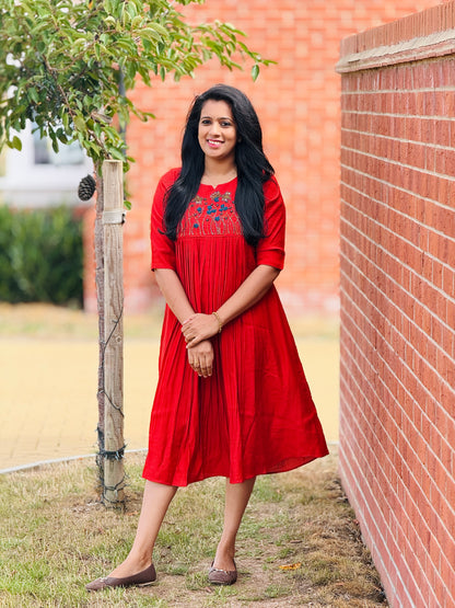 Vetrican Orange Pleated Kurta – view 4 of 4