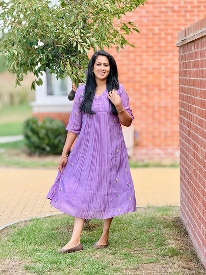 Lavender Pleated Mul Chanderi Kurta – view 3 of 5