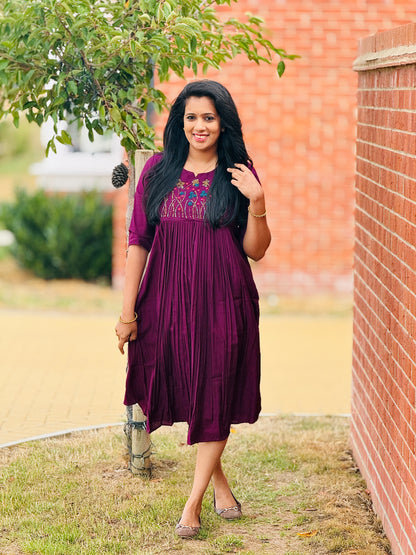 Vetrican Wine Pleated Kurta
