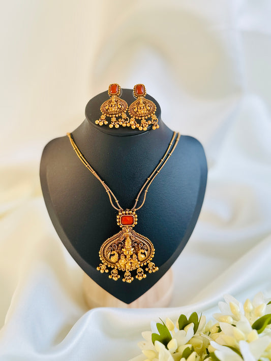 QJ129- Lekshmi Pendant Necklace- Coral