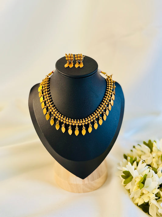QJ137-Small Elakkathali Necklace