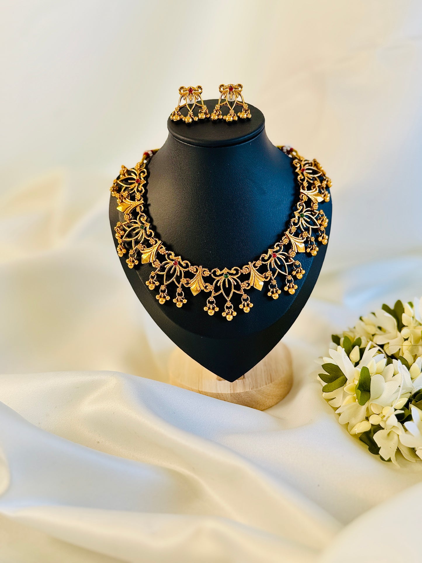 QJ139- Golden Lotus Necklace