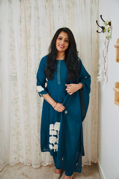 QS112-Applique worked Chanderi Salwar