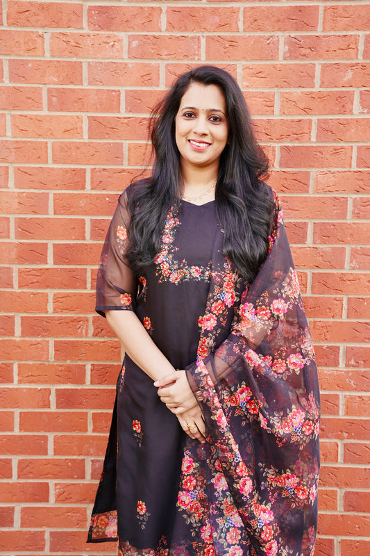 QS211-Black Organza Salwar