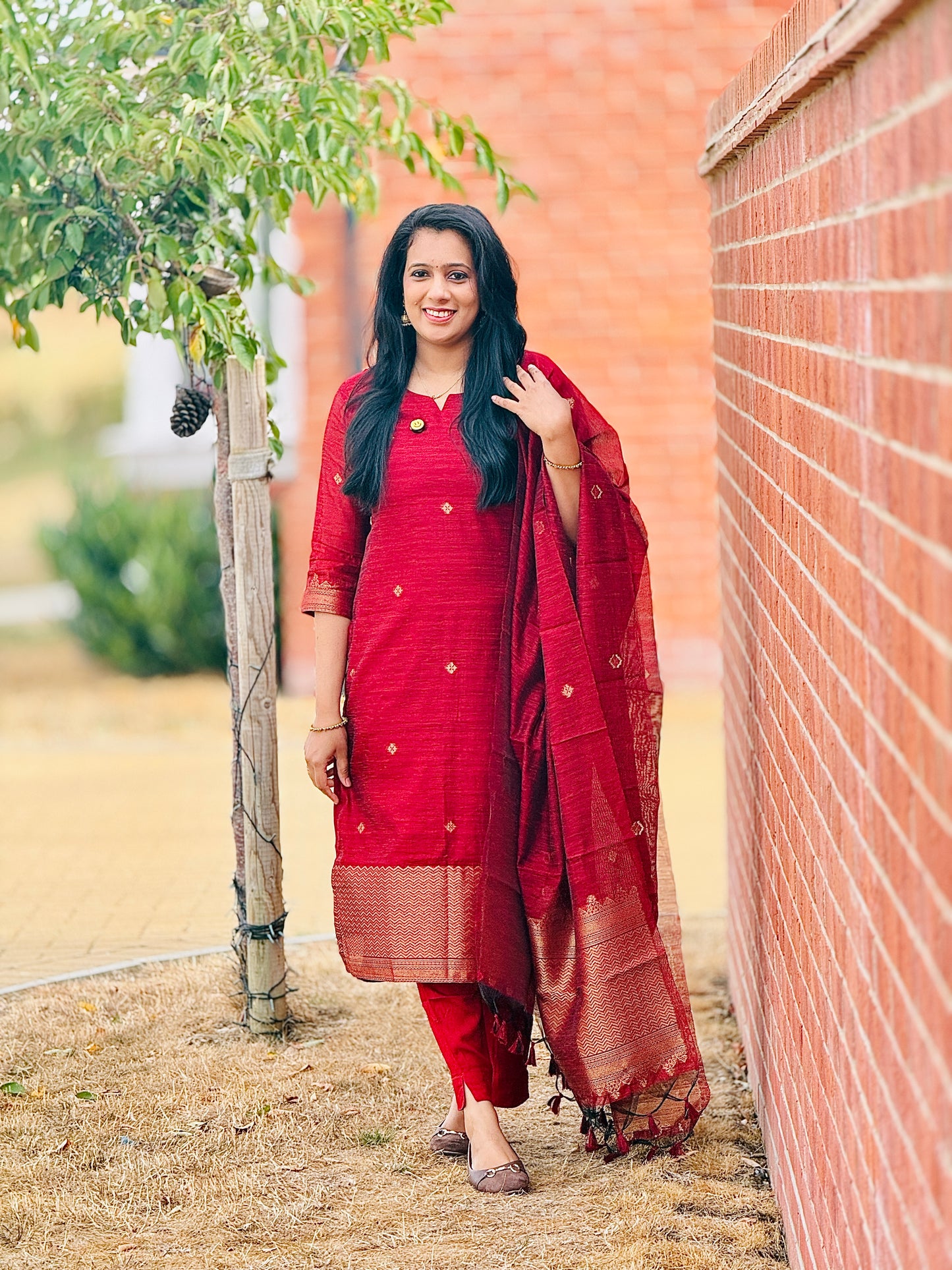 QS832-Maroon Jamdhani Partywear Salwar Set.