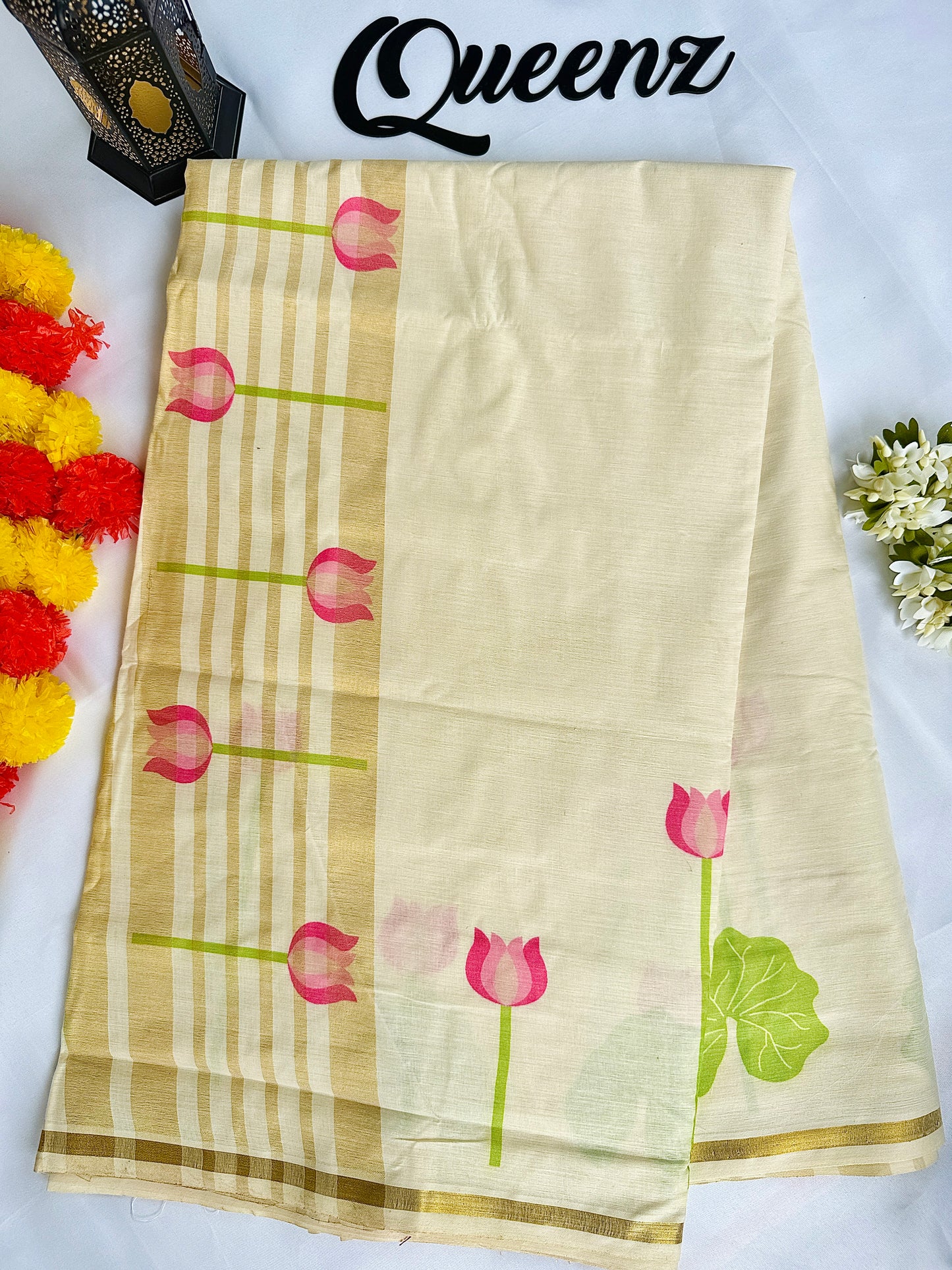 SS385-Lotus Printed Think Kata Saree