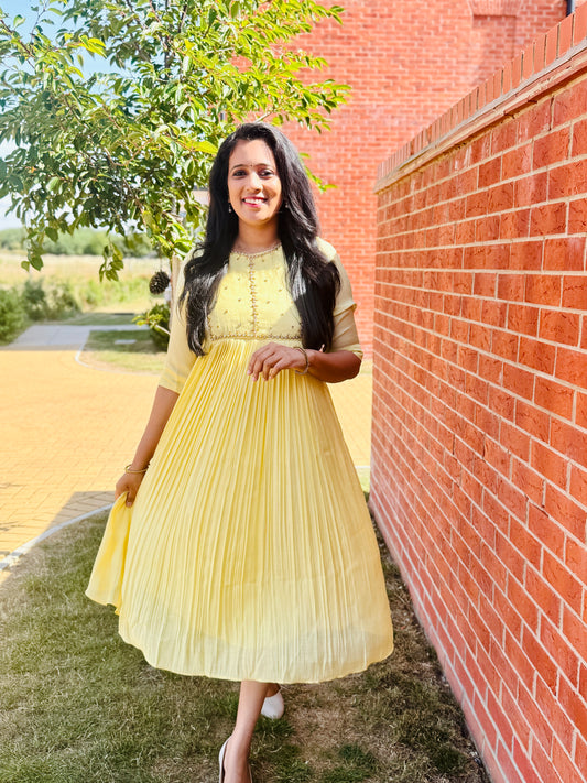 QS801 - Butter Yellow Mulchanderi Kurta