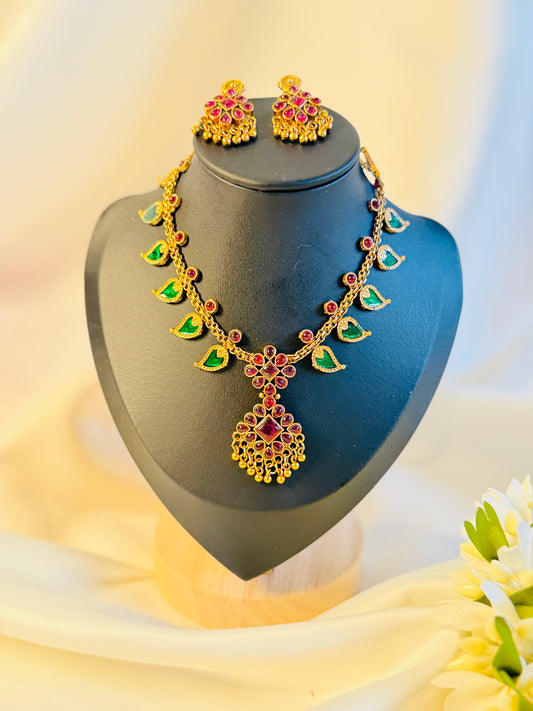 QJ118- Mango Design Attika Necklace