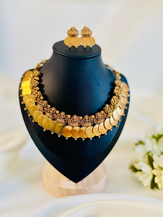 QJ173- Lekshmi Coin Necklace
