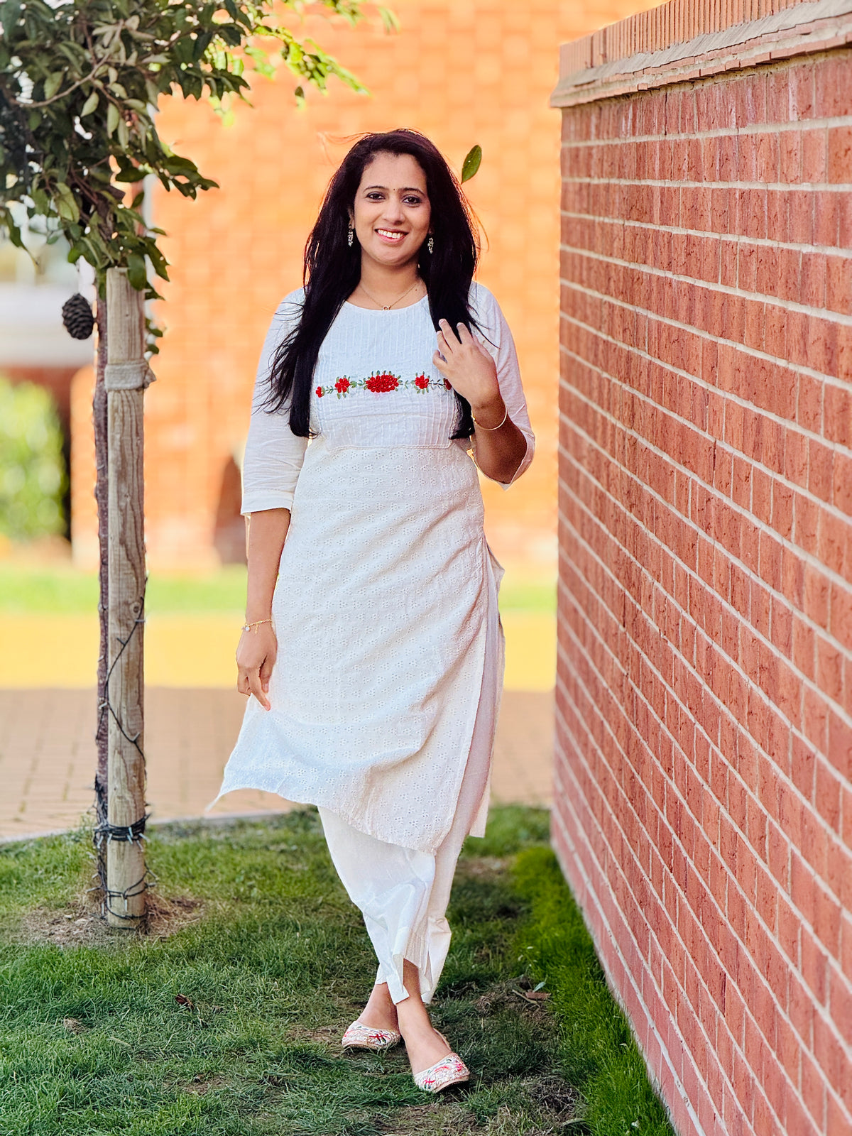 White Hacoba Slitted Kurta