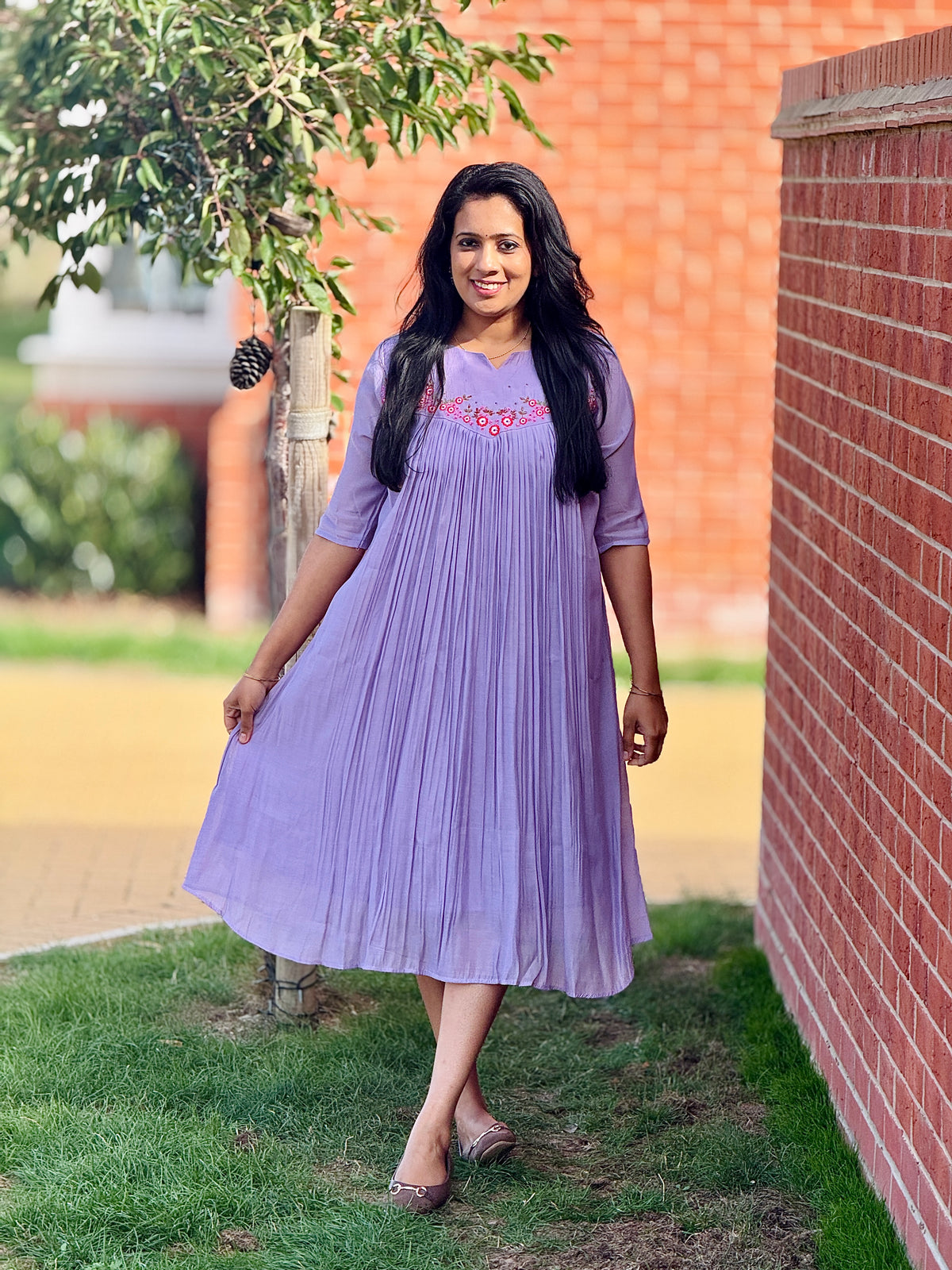 Lavender Pleated Handworked Kurta – view 4 of 6
