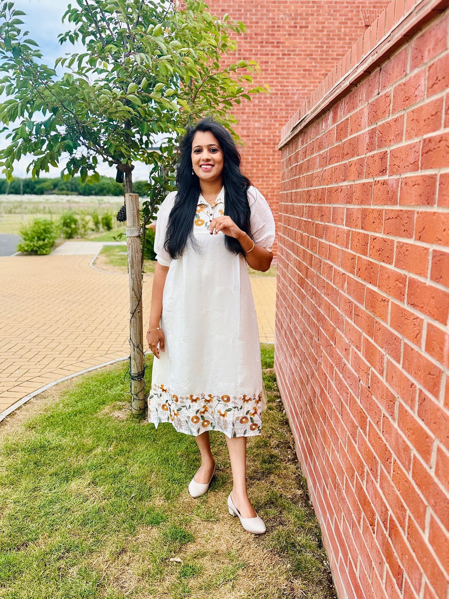 QS314-Off White Mul Chanderi Frock Kurta