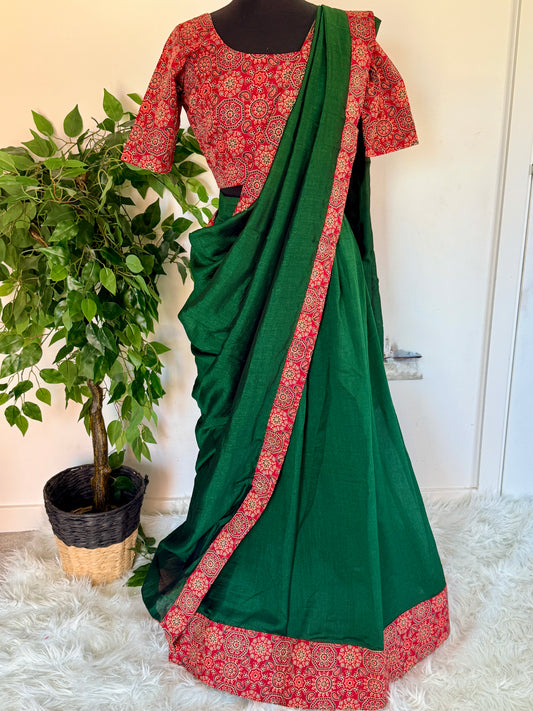 QD0027-Vichithra Silk Dhavani Set