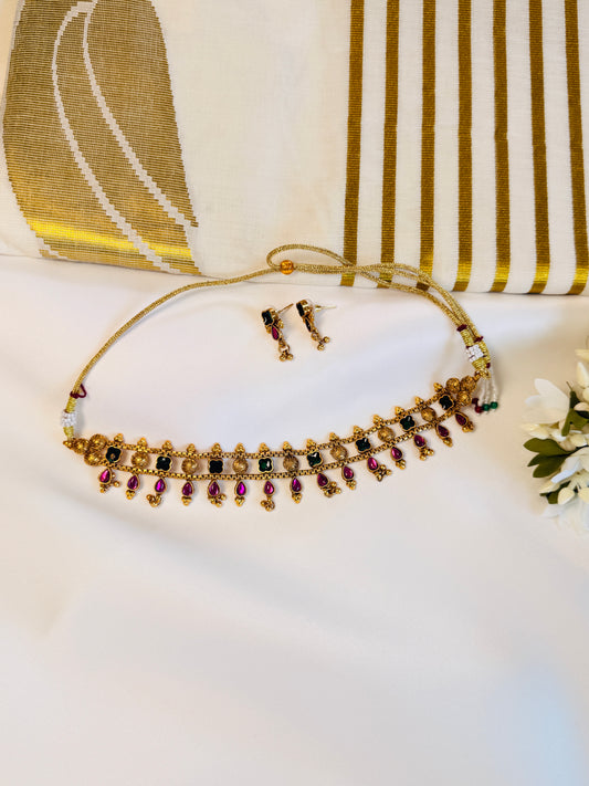 QJ101 - Flower Chocker Necklace