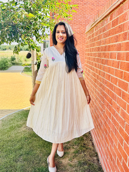 QS733- Lotus Embroidery Cotton Lurex Kurta