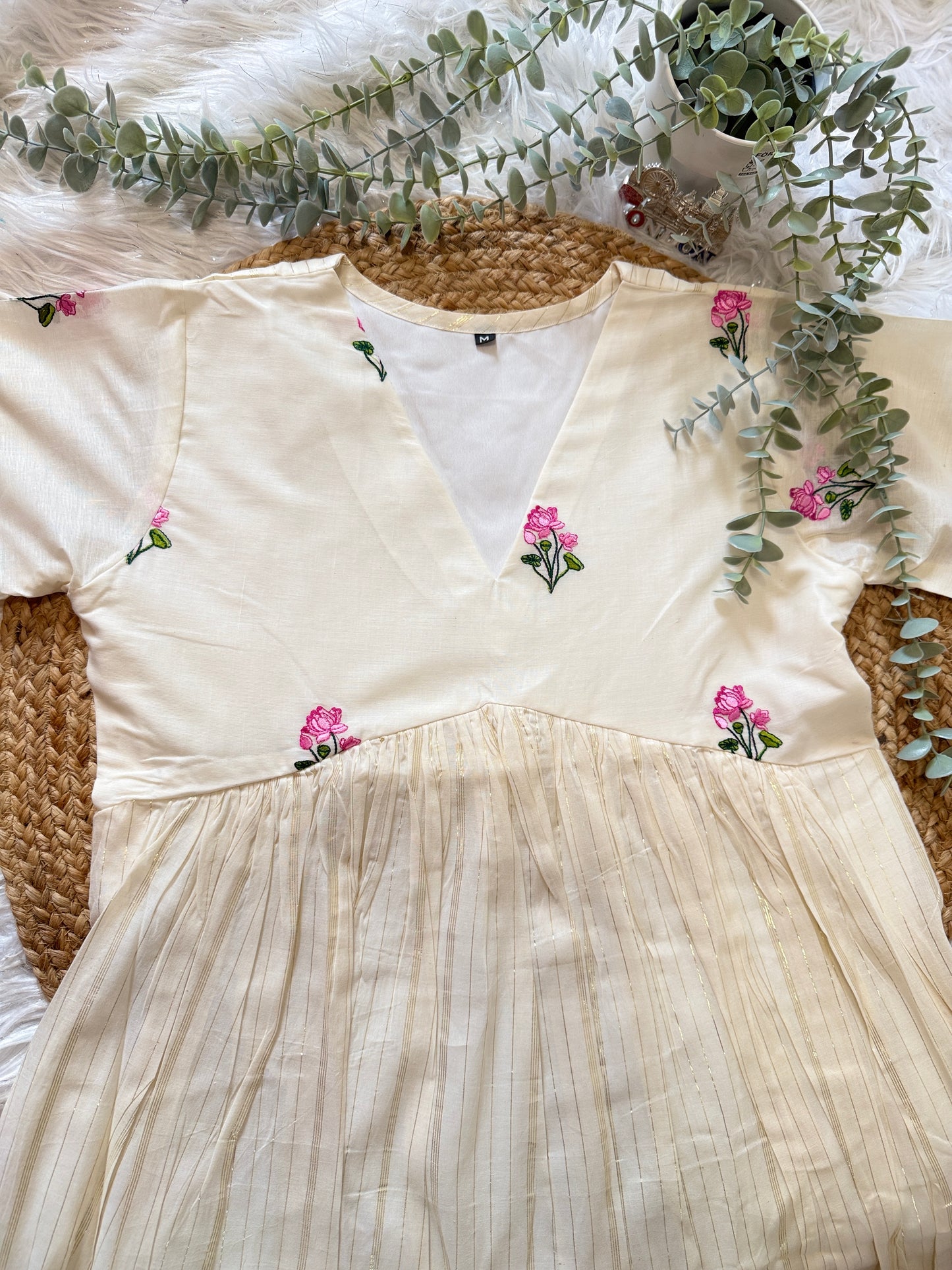QS733- Lotus Embroidery Cotton Lurex Kurta